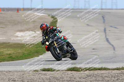 media/Mar-22-2025-TrackDaz (Sat) [[0456df0c41]]/Group B/Session 3 (Outside Grapevine)/